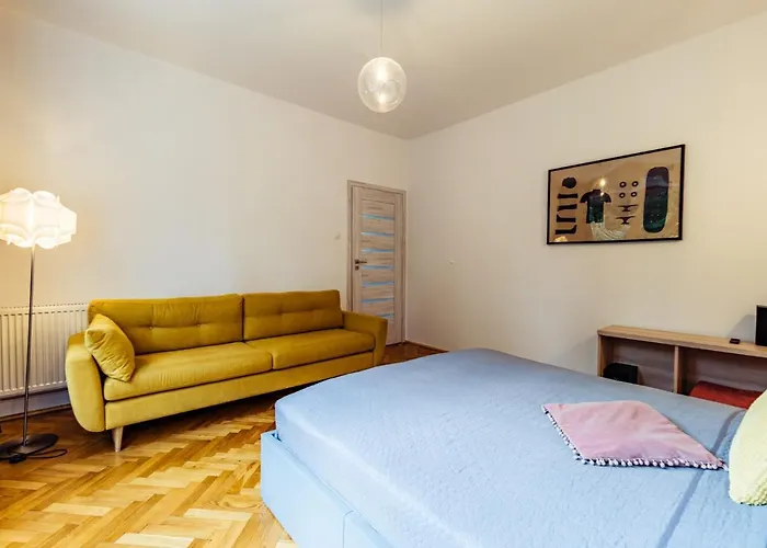 House Escape * 格丁尼亚